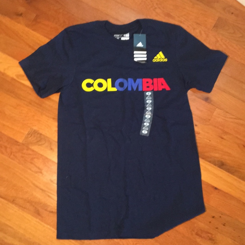 Adidas Colombia tee
